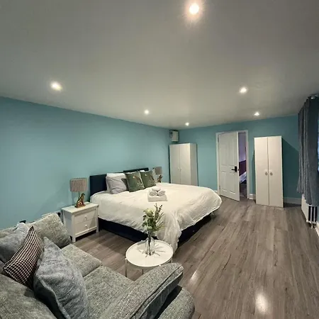 Mountjoy Spacious Private * Dublin